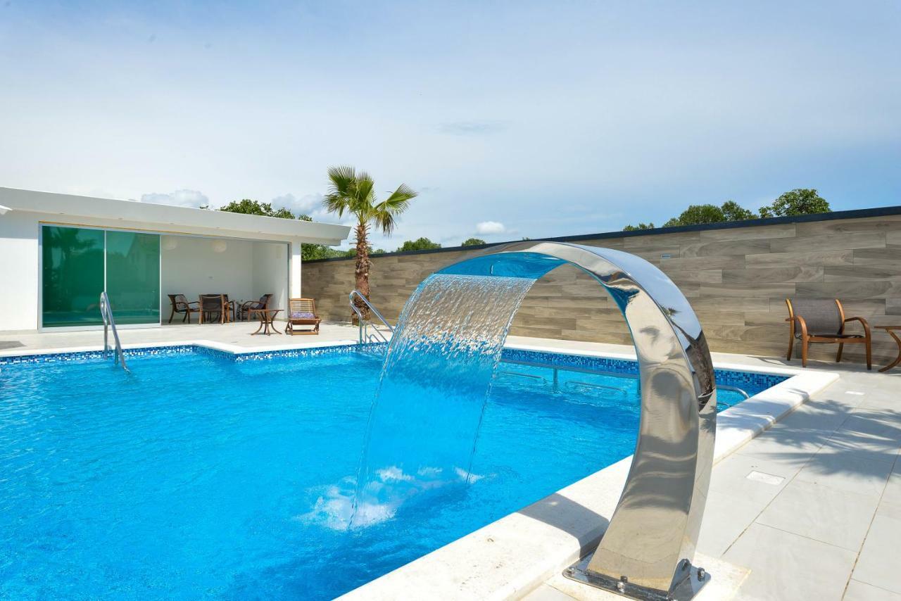 Boutique Residence Cosmopolis 1 Bibinje Kültér fotó